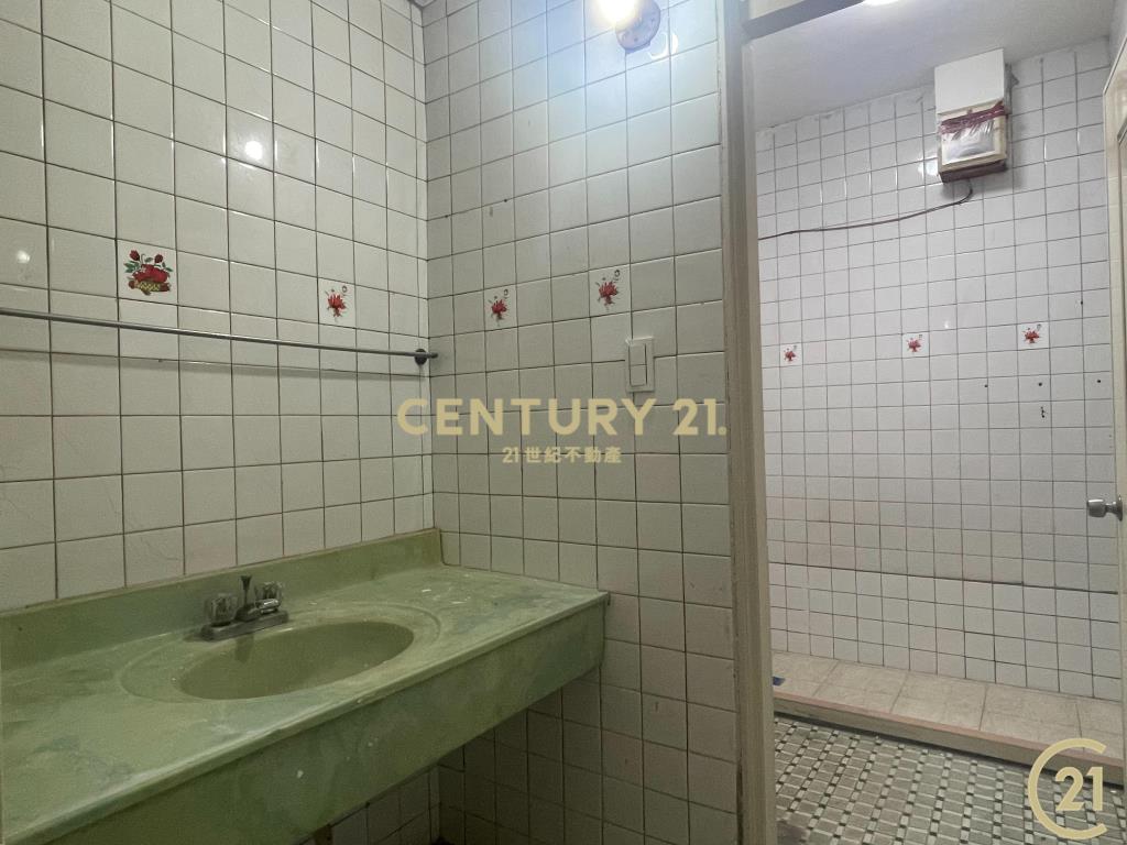 (116)桃園巨蛋旁美寓四樓