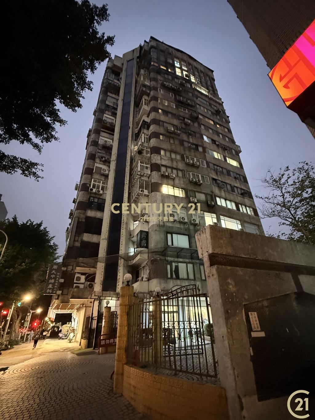 (156)信義敦南樹海2房