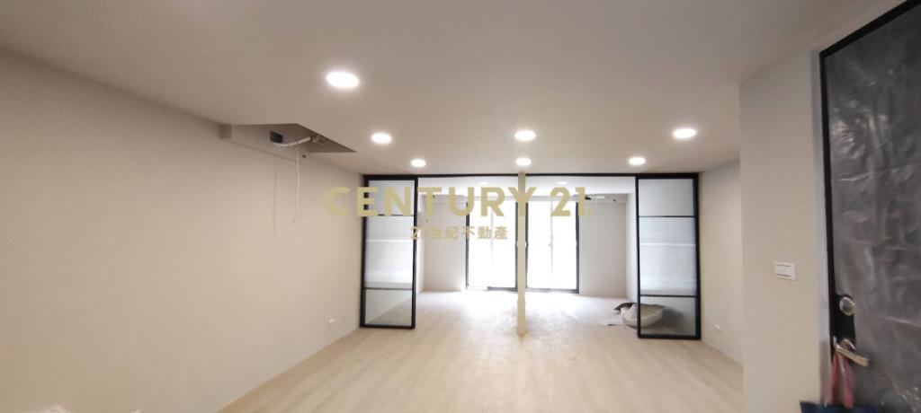 (074)濱江市場2樓二房