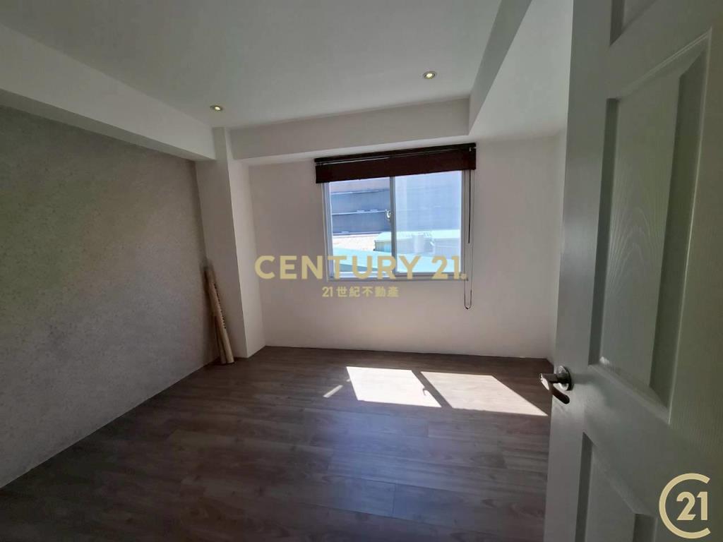 (161)家樂福邊間採光二房華廈