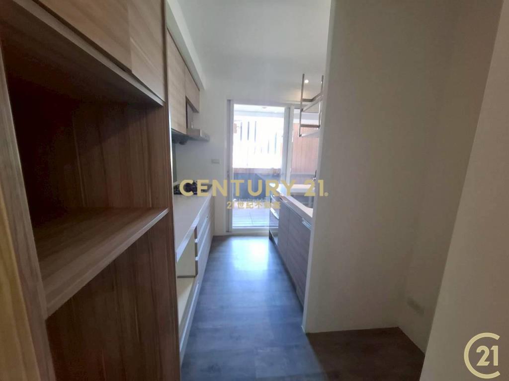 (161)家樂福邊間採光二房華廈