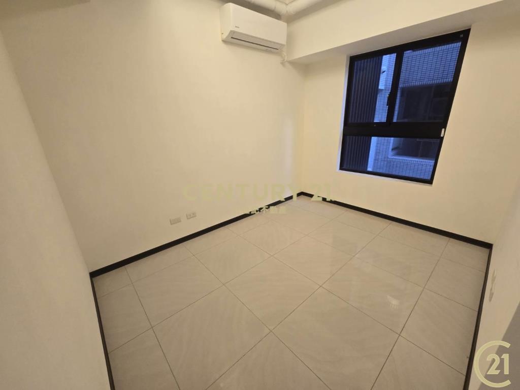 (178)西門捷運威峰邊間三房