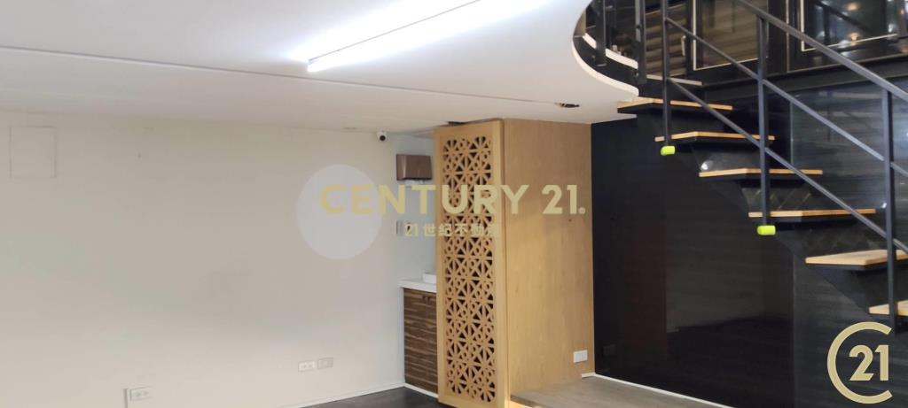 (124)晶華挑高金店面