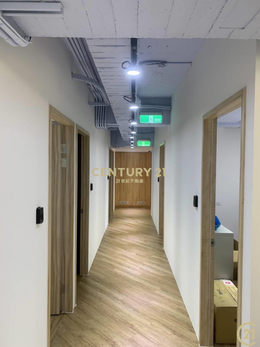 (186)大橋頭捷運百利商辦+車