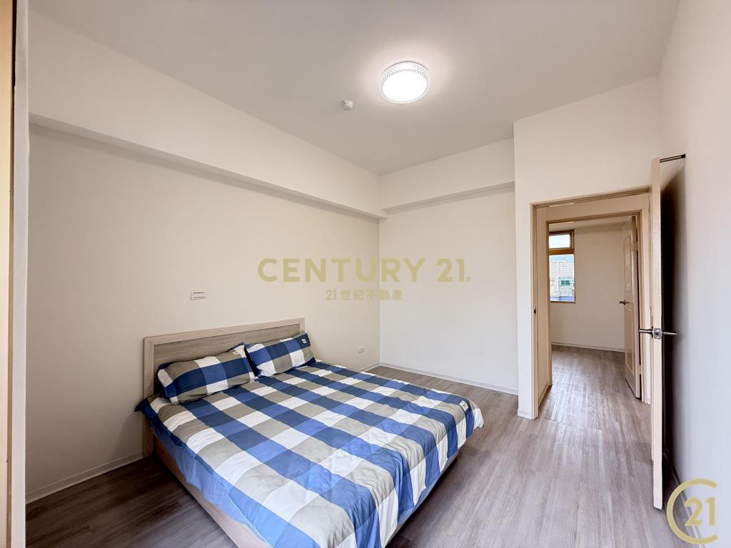 (214)龍安電梯3房