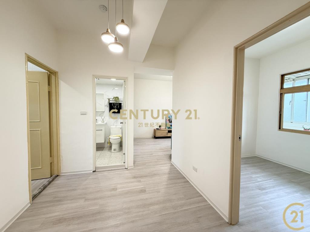 (214)龍安電梯3房