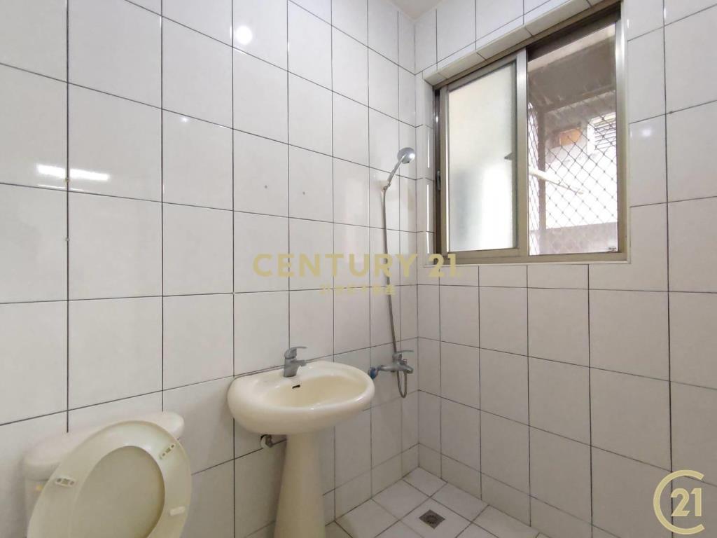 (209)西園邊間靜巷亮麗三房