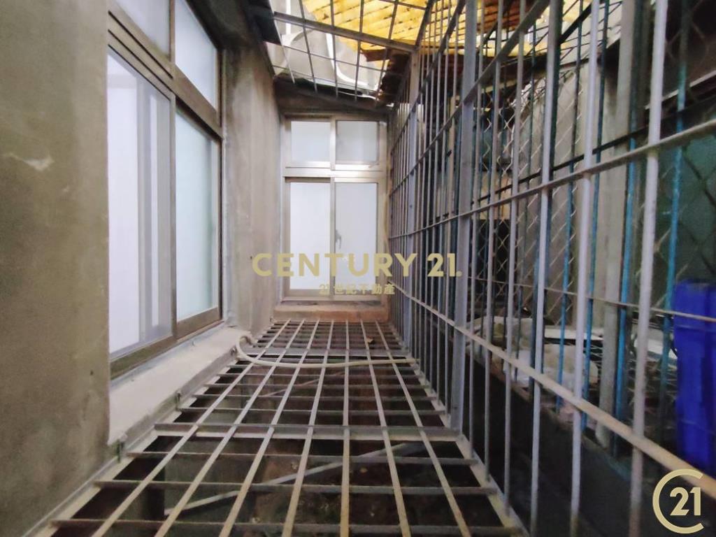 (209)西園邊間靜巷亮麗三房