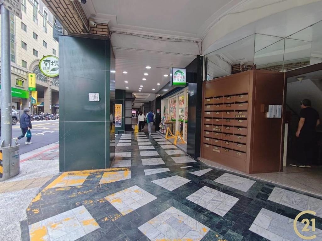 (210)商四昆明長沙.邊間大三房