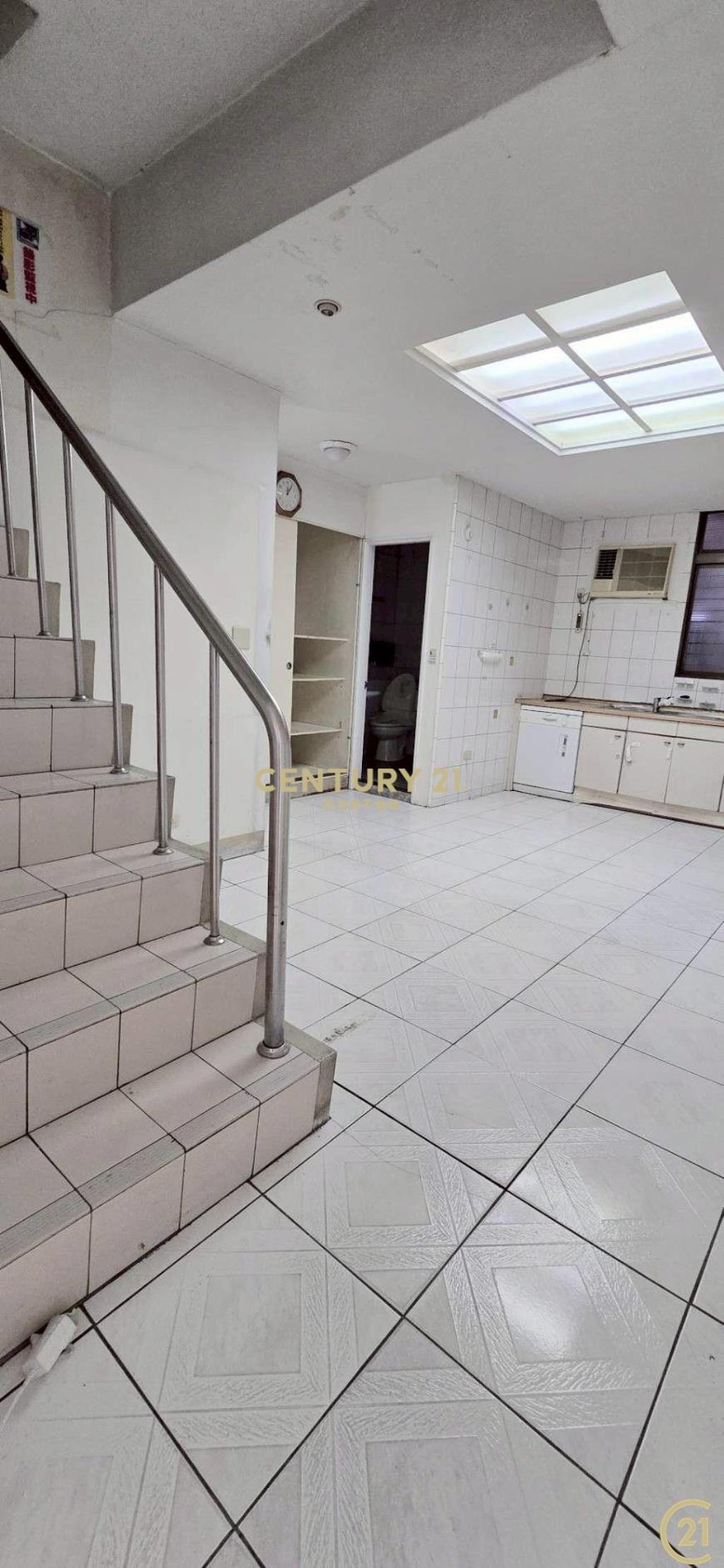 (09)寧夏夜市商圈2+3樓店面