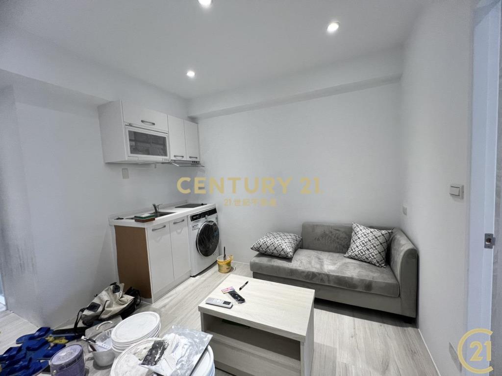 (084)世紀大樓美妝1+1