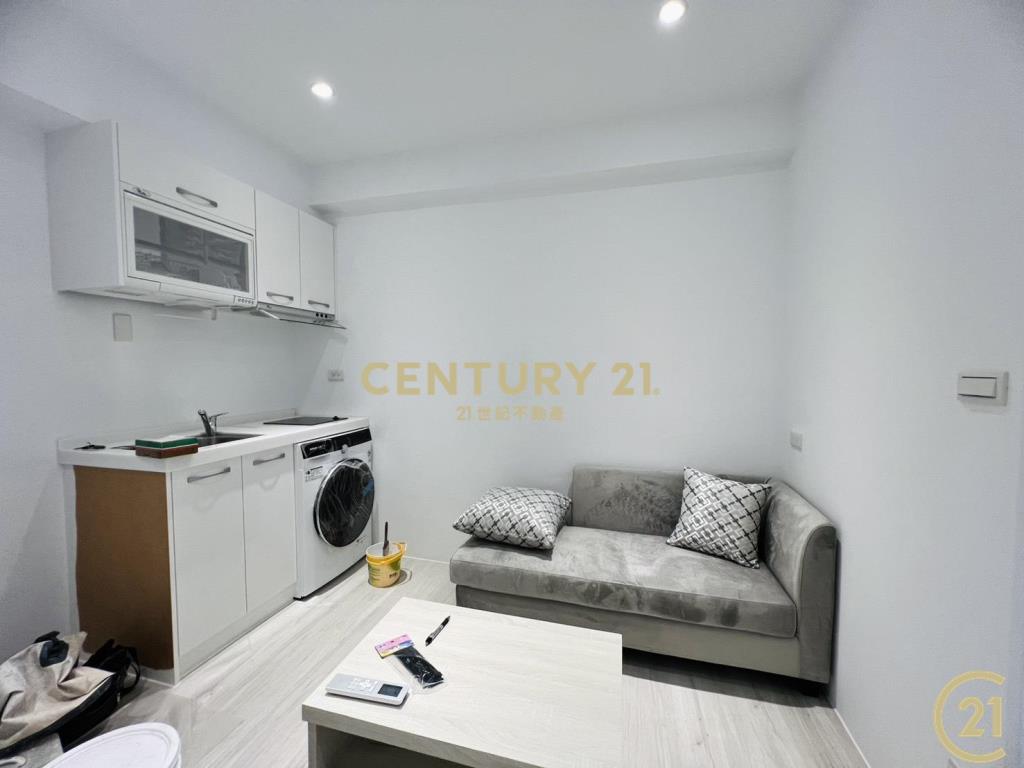 (084)世紀大樓美妝1+1