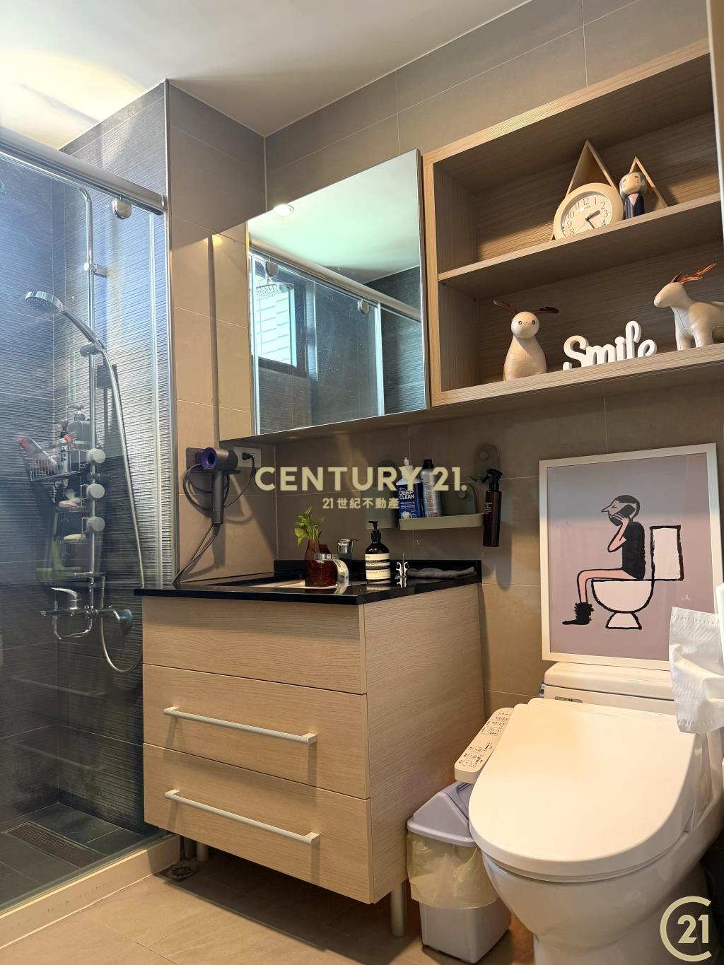 (166)正義仰望捷運精緻三房車