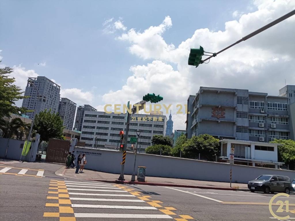 (335)信義福德店面