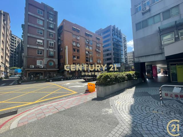 (202)行天宮站全新裝潢電梯邊間三房