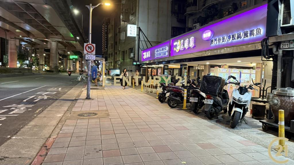 (268)市民大道四段顯眼金店面+B1