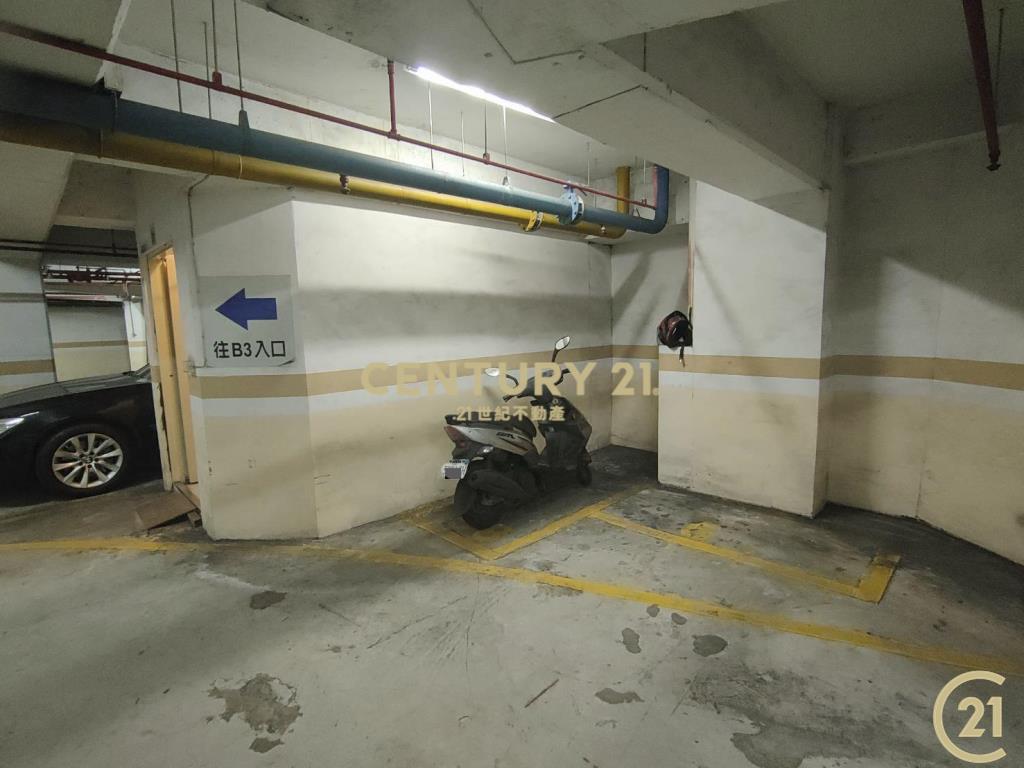 (244)捷運G9吉品三房平車