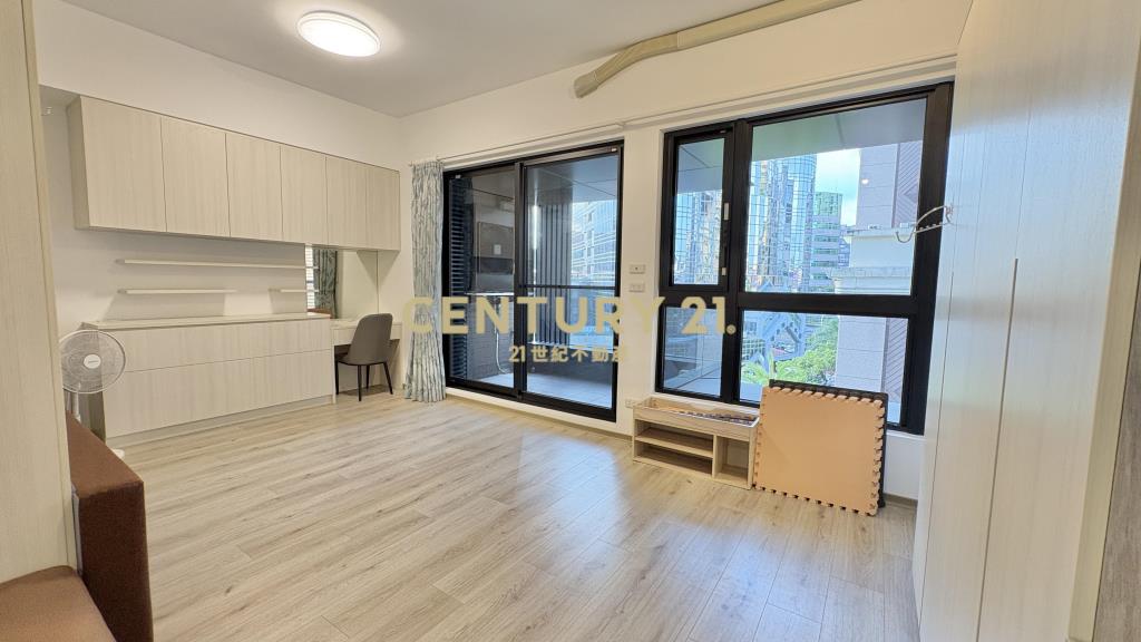 四期高質感社區一房一廳+車位