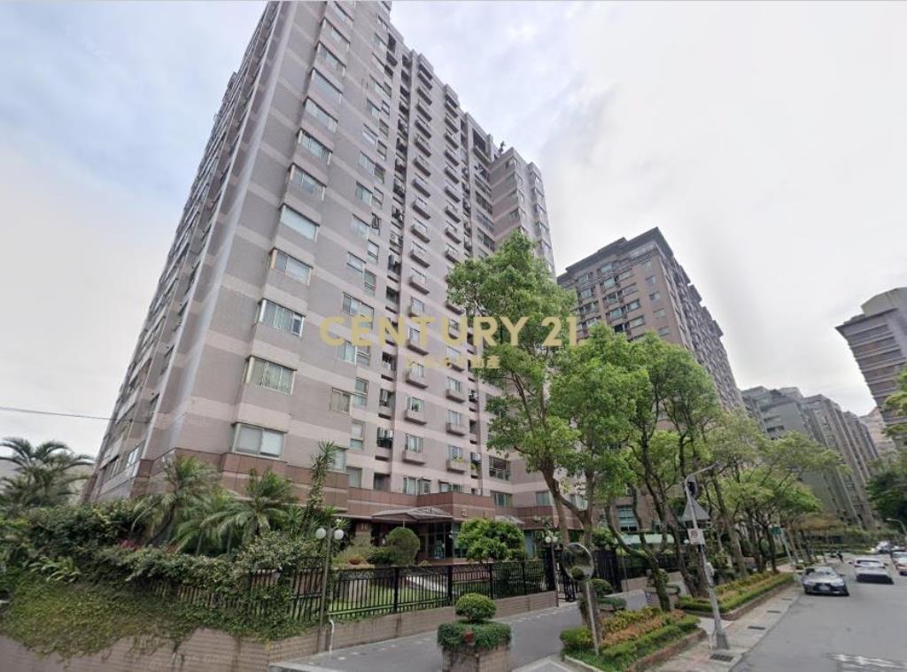 內湖捷運站雄觀挑高六米樓中樓