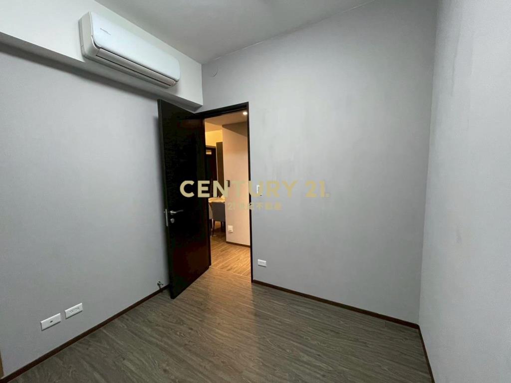 可短租☑四期美式住宅區電梯2房+平面車位