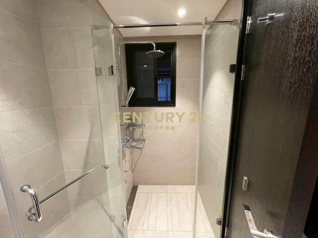 可短租☑四期美式住宅區電梯2房+平面車位