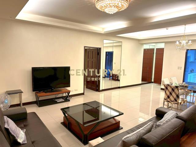 租※優聖美地三房+車位＊可入戶籍可報稅