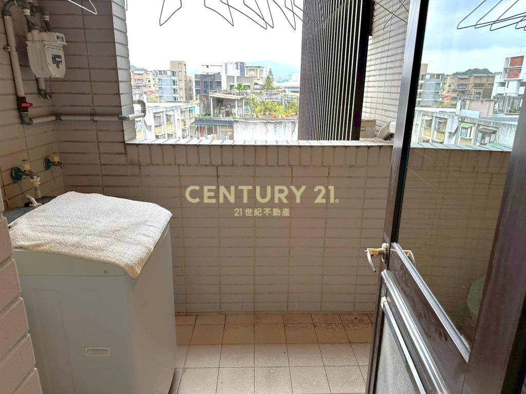 租※優聖美地三房+車位＊可入戶籍可報稅