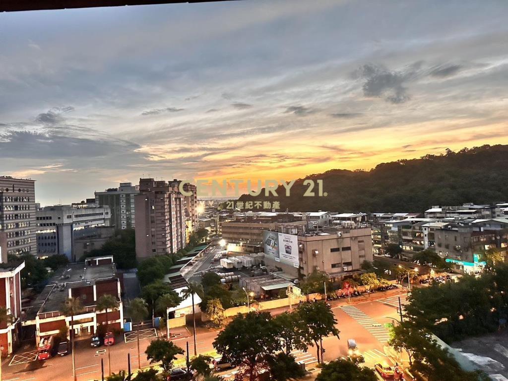 租※湖閱天琴一戶一梯廳三房