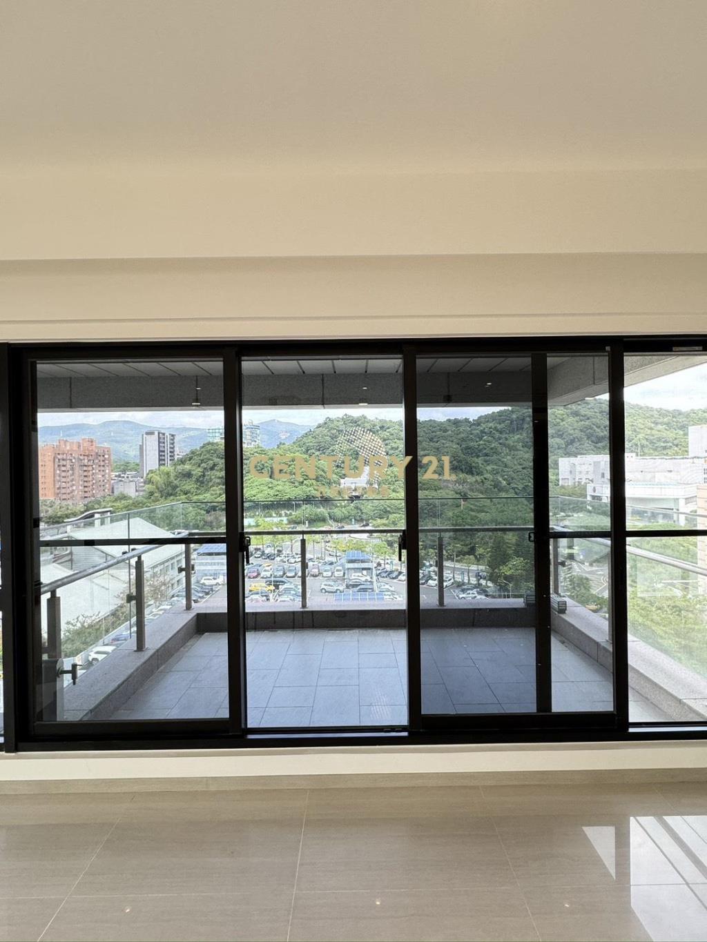 租※湖閱天琴一戶一梯廳三房