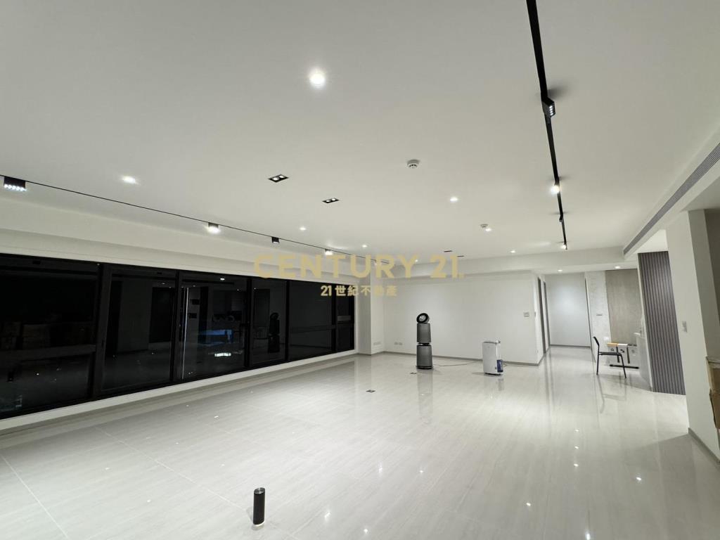 租※湖閱天琴一戶一梯廳三房