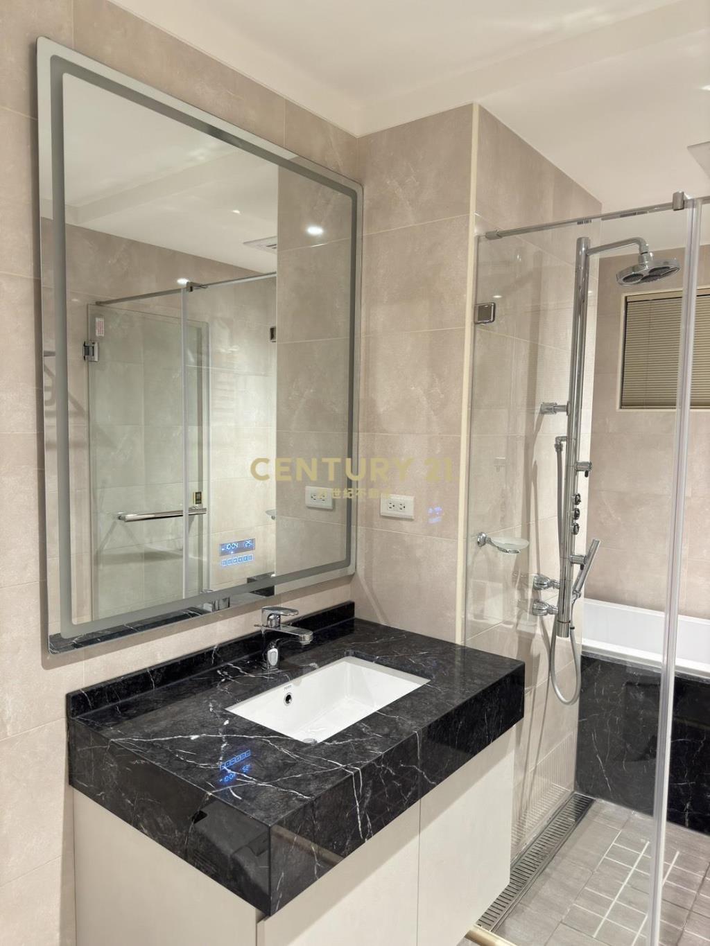 租※湖閱天琴一戶一梯廳三房