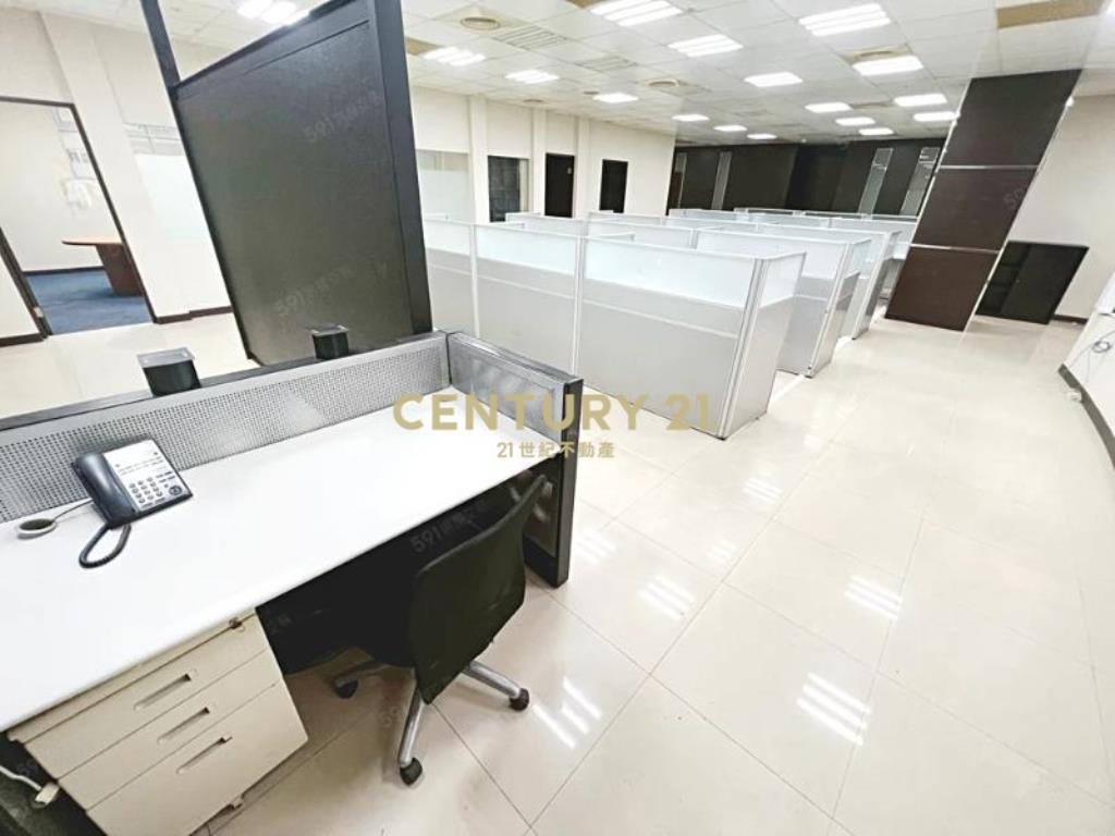 內科152坪商辦｜8室格局｜企業首選