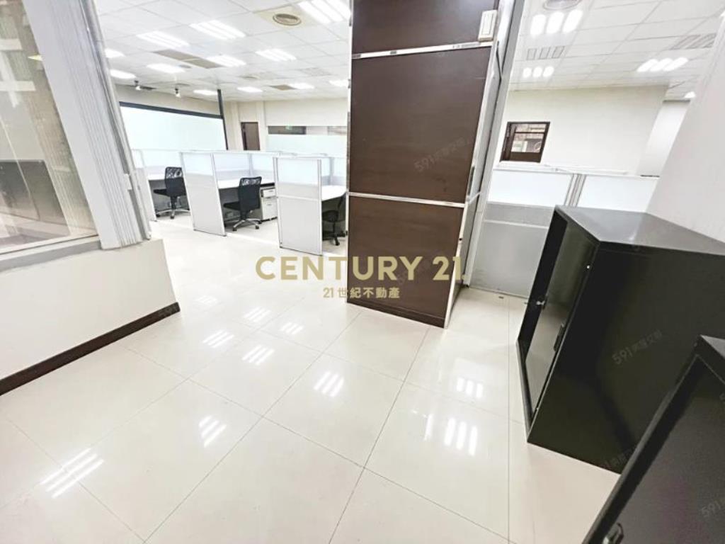 內科152坪商辦｜8室格局｜企業首選