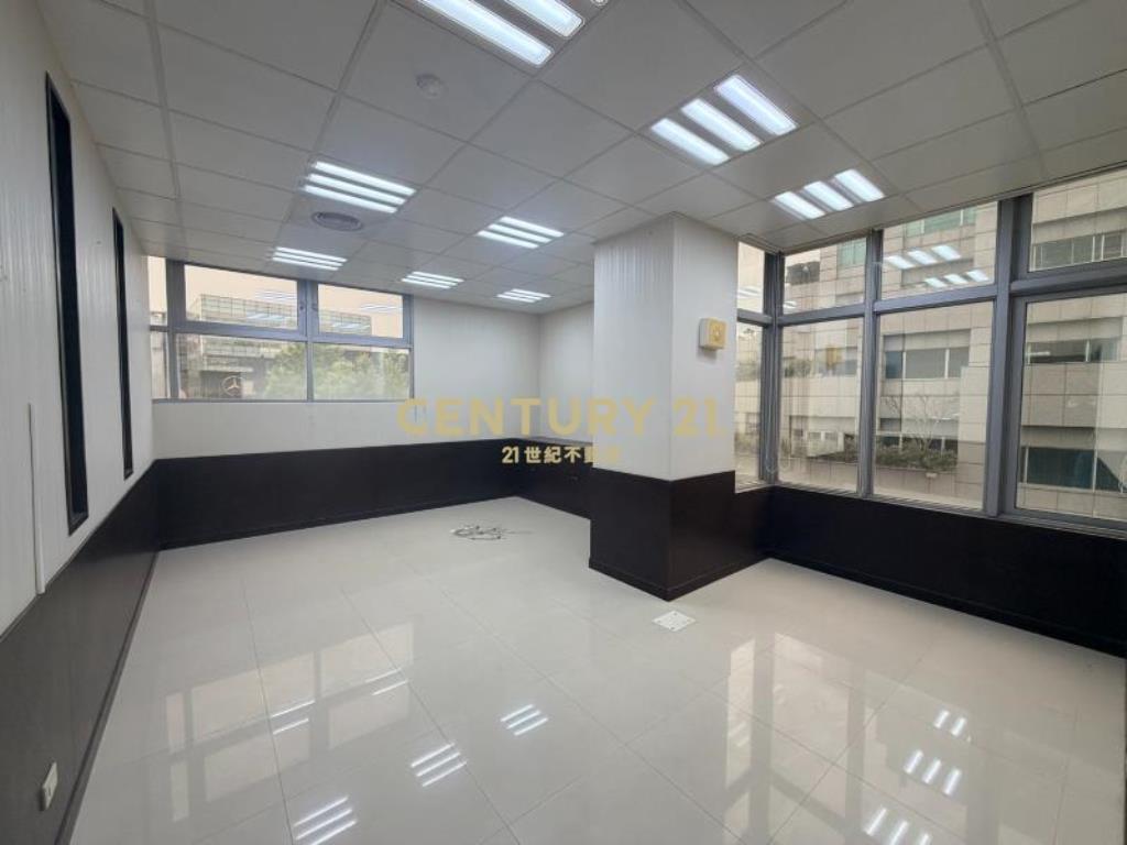 內科152坪商辦｜8室格局｜企業首選