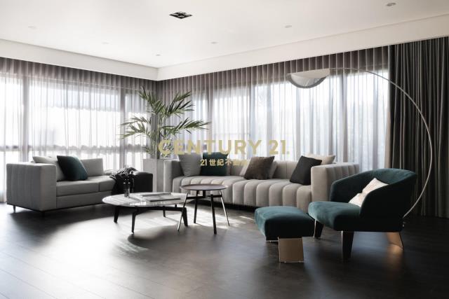 大華湖閱｜四面採光精品豪邸｜雙車位