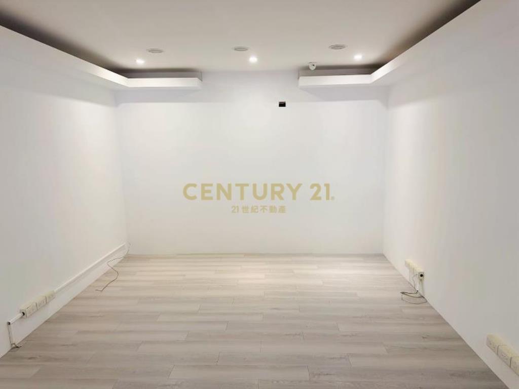 捷運文德站旁├6米9大面寬┤一樓店辦