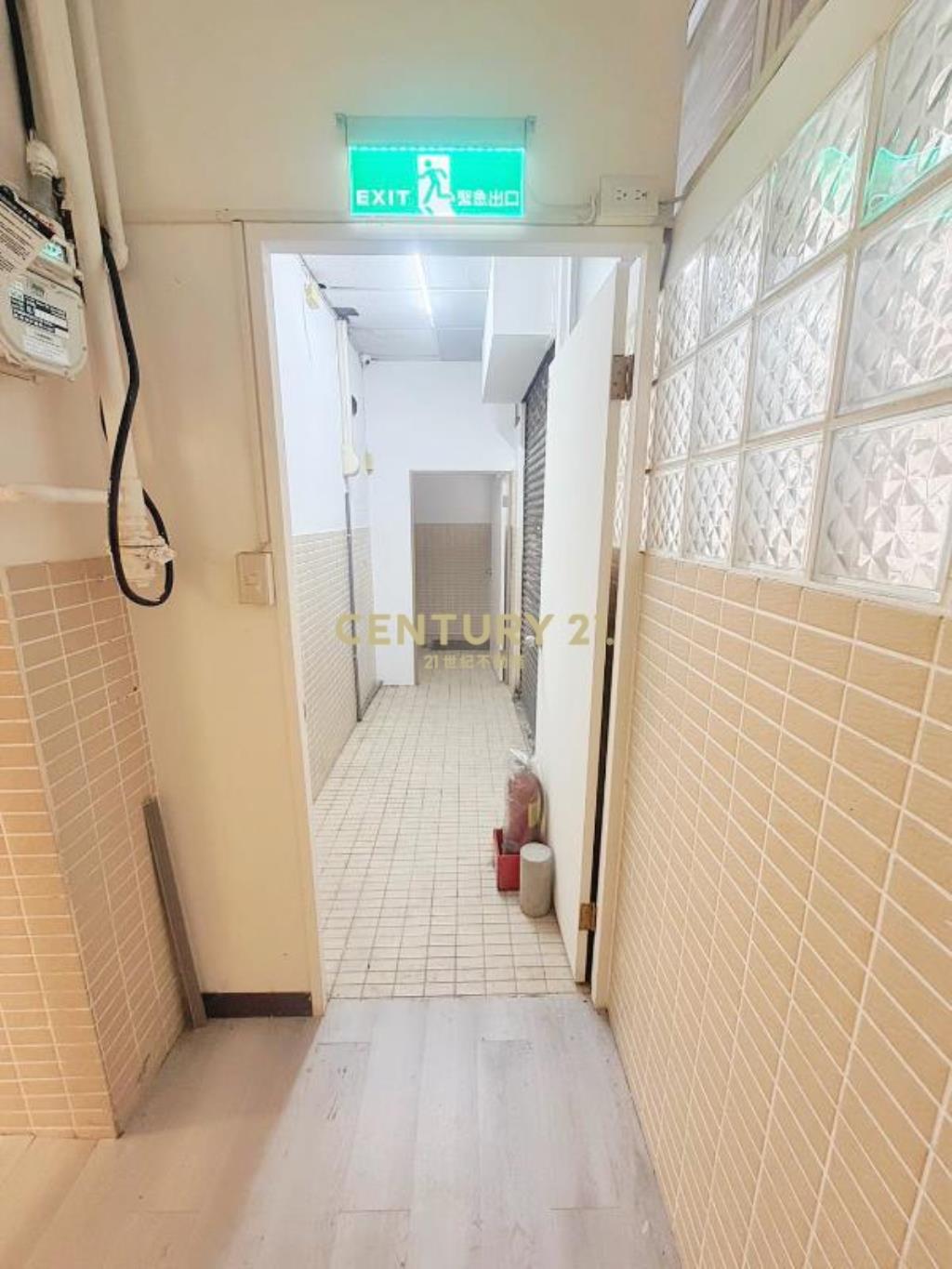 捷運文德站旁├6米9大面寬┤一樓店辦