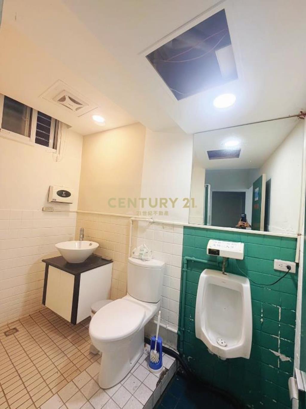 捷運文德站旁├6米9大面寬┤一樓店辦