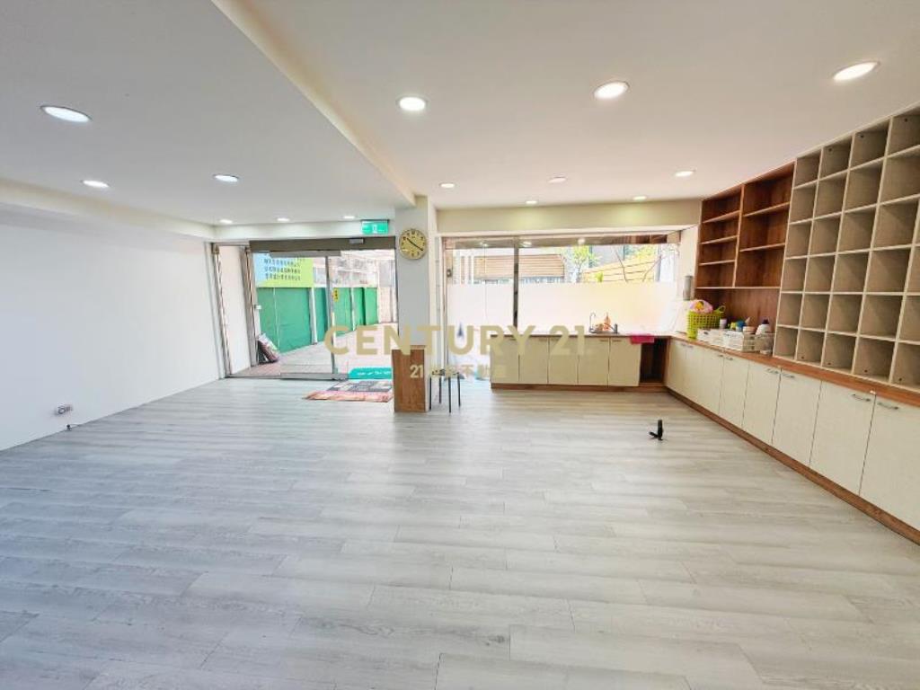 捷運文德站旁├6米9大面寬┤一樓店辦