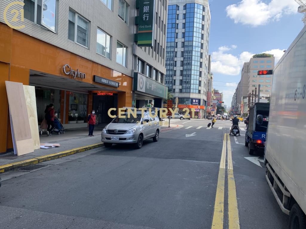 長安西路黃金店面