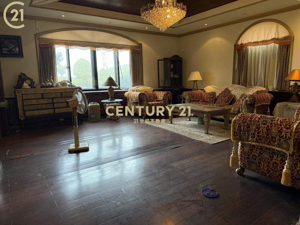 淡水泳池別墅千坪大土地