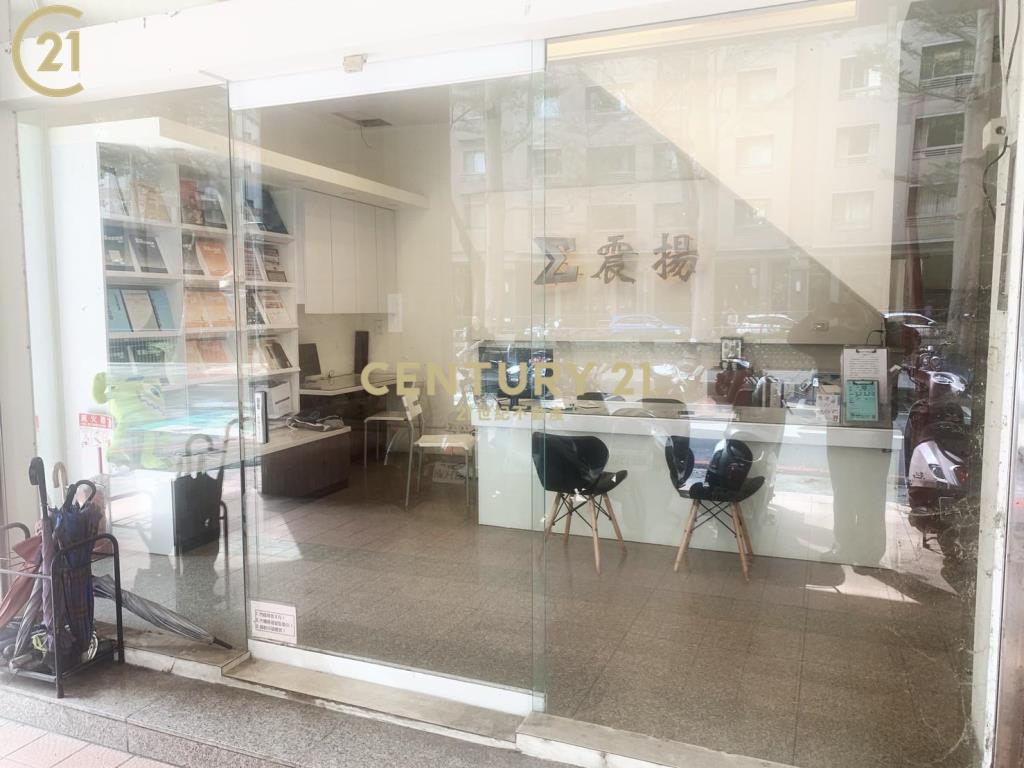 台中西屯三角窗店面