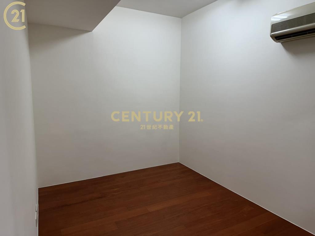 裕民夜市3樓美寓