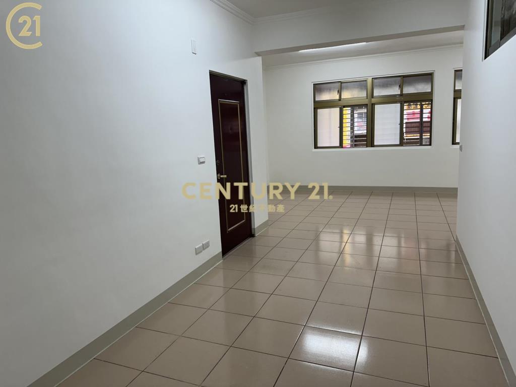 裕民夜市3樓美寓