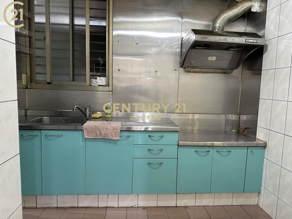 裕民夜市3樓美寓