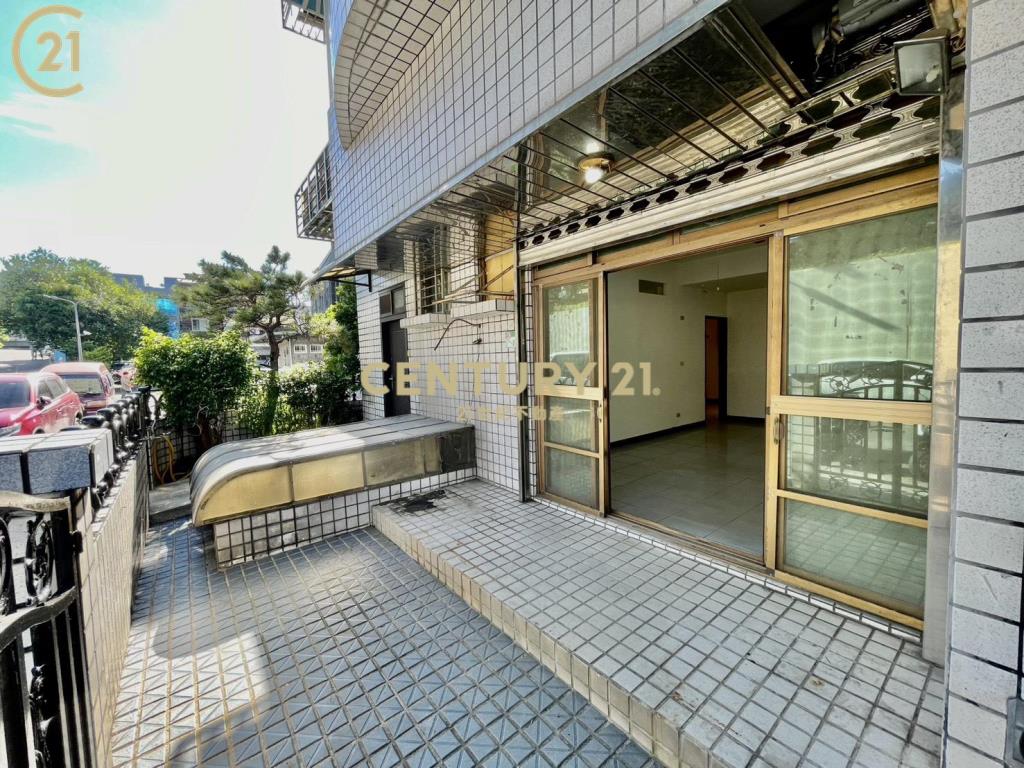 士北科面寬住辦庭院美宅