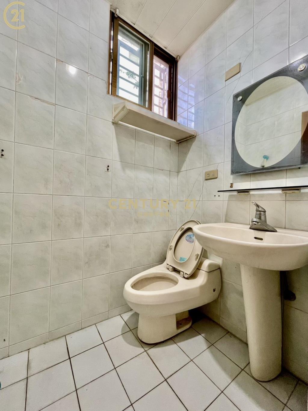 士北科面寬住辦庭院美宅