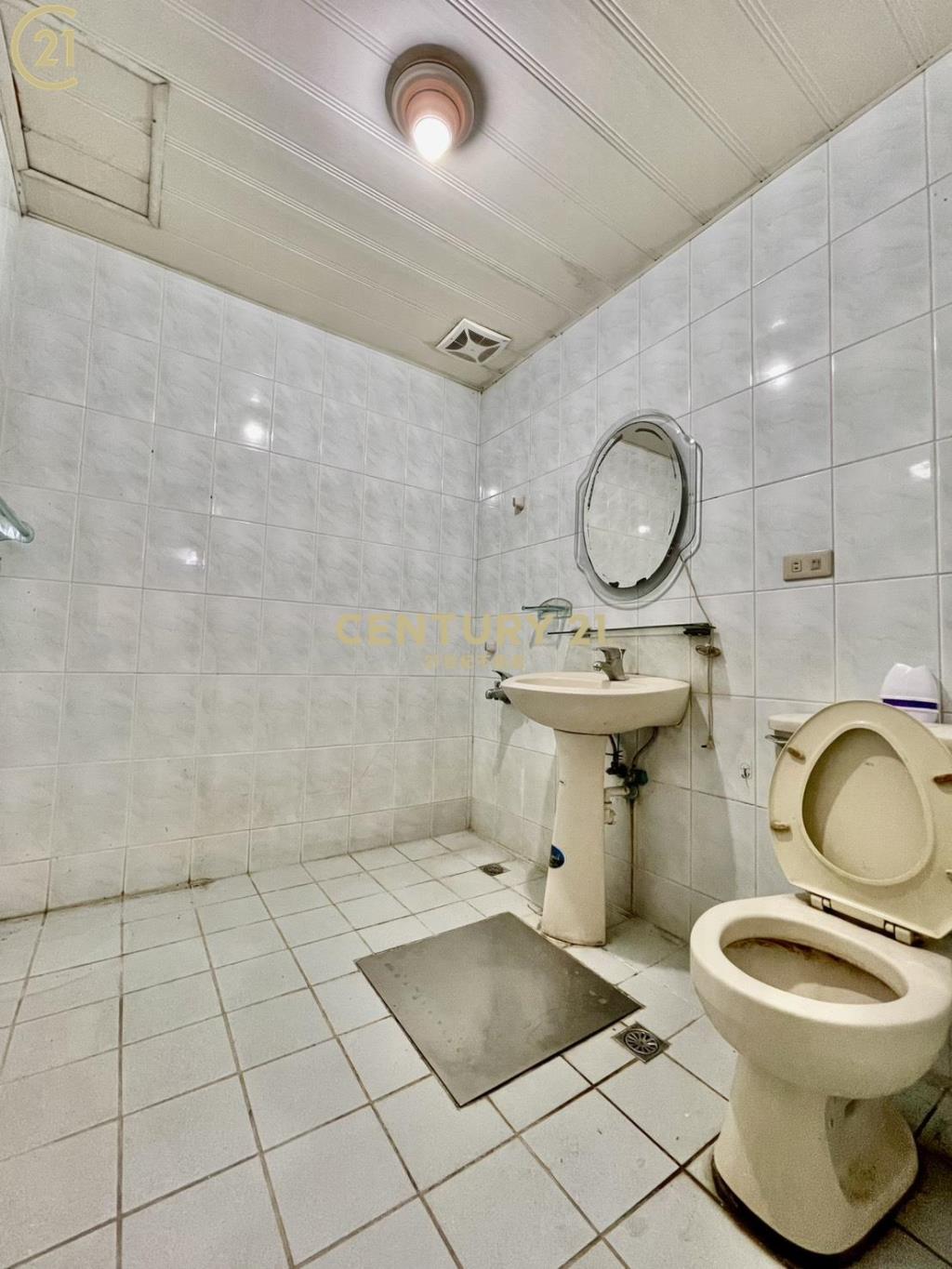 士北科面寬住辦庭院美宅