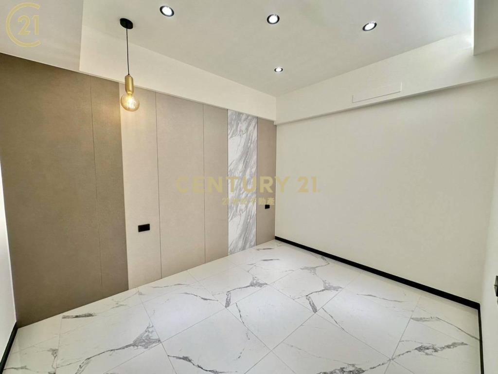 膝蓋救星三重二樓精裝美寓