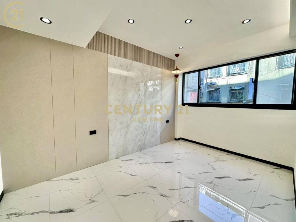 膝蓋救星三重二樓精裝美寓